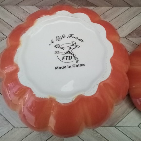 Ceramic Pumpkin jar for all seasons - Picture 11 of 12